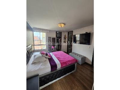 Apartamento de 3 alcobas en venta en Loma Linda, Sabaneta, 89 m² · foto 9 de 15
