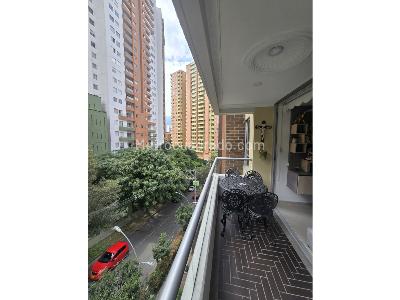 Apartamento de 3 alcobas en venta en Loma Linda, Sabaneta, 89 m² · foto 15 de 15