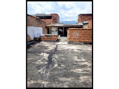 Casa de 4 alcobas en venta en Guayabal, Medellín, 112 m² · foto 7 de 9