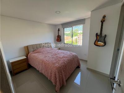 Apartamento en venta en El Portal, Envigado · foto 8 de 19