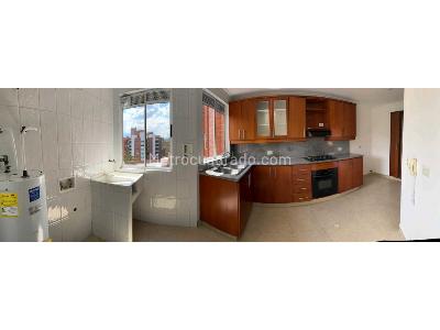 Apartamento en venta en Laureles En Medellin, Medellín · foto 2 de 5