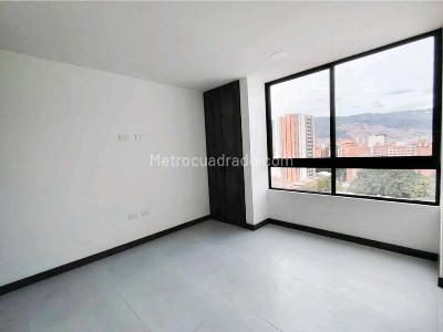 Apartamento de 4 alcobas en venta en Laureles En Medellin, Medellín, 120 m² · foto 18 de 20