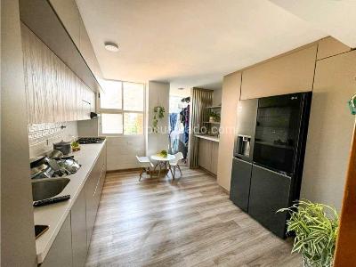 Apartamento de 3 alcobas en venta en Conquistadores, Medellín, 120 m² · foto 7 de 17