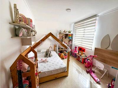 Apartamento de 3 alcobas en venta en Conquistadores, Medellín, 120 m² · foto 11 de 17