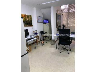 Apartamento de 1 alcoba en venta en Laureles / Occidente, Medellín, 85 m² · foto 3 de 16