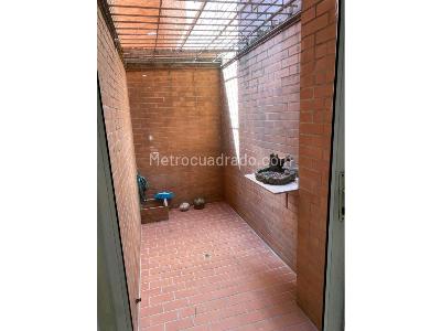 Apartamento de 1 alcoba en venta en Laureles / Occidente, Medellín, 85 m² · foto 7 de 16