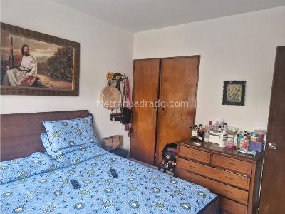 Casa de 3 alcobas en venta en Porvenir, Medellín, 164 m² · foto 9 de 16