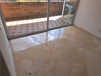 Apartamento en venta en Laureles En Medellin, Medellín · foto 2 de 20