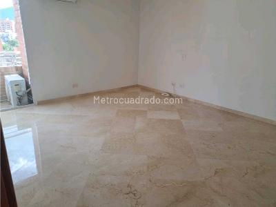 Apartamento en venta en Laureles En Medellin, Medellín · foto 4 de 20