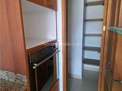 Apartamento en venta en Laureles En Medellin, Medellín · foto 7 de 20