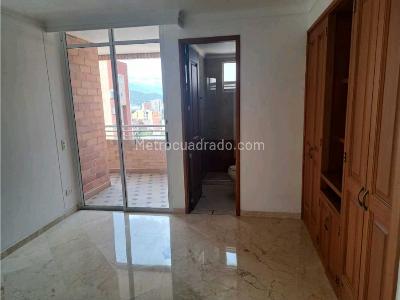 Apartamento en venta en Laureles En Medellin, Medellín · foto 10 de 20