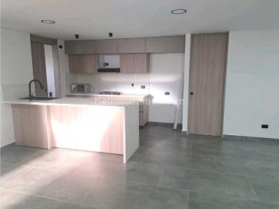 Apartamento de 3 alcobas en venta en La Castellana, Medellín, 106 m² · foto 2 de 9