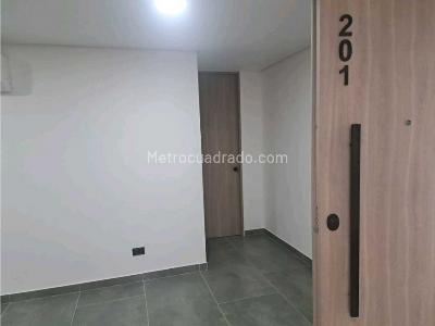 Apartamento de 3 alcobas en venta en La Castellana, Medellín, 106 m² · foto 6 de 9