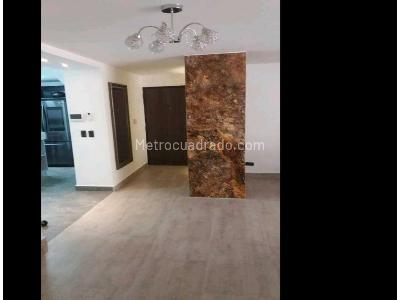 Apartamento de 3 alcobas en venta en 1er Parque Laureles, Medellín, 195 m² · foto 3 de 18