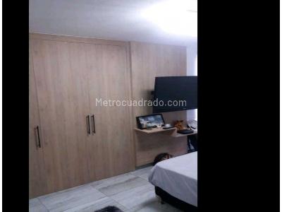 Apartamento de 3 alcobas en venta en 1er Parque Laureles, Medellín, 195 m² · foto 13 de 18