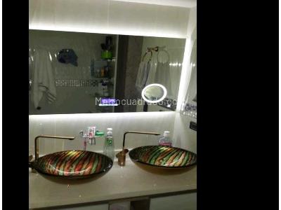 Apartamento de 3 alcobas en venta en 1er Parque Laureles, Medellín, 195 m² · foto 16 de 18