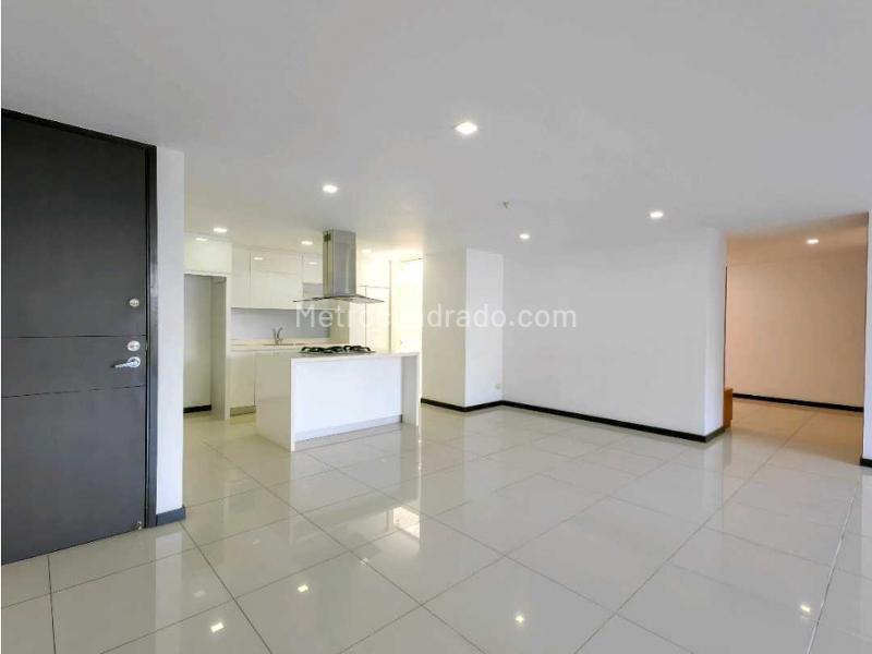 Piso – Envigado - Más