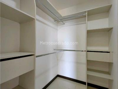 Apartamento en venta en Loma De Las Brujas, Envigado · foto 16 de 20