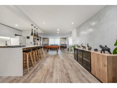 Apartamento de 4 alcobas en venta en El Poblado, Medellín, 225 m² · foto 10 de 16