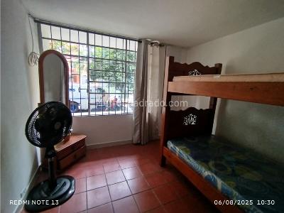 Casa de 3 alcobas en venta en Laureles En Medellin, Medellín, 129 m² · foto 13 de 15