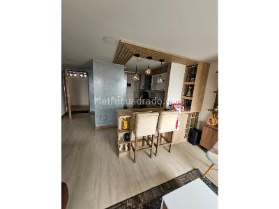 Apartamento de 2 alcobas en venta en Parque Principal, Sabaneta, 66 m² · foto 4 de 16