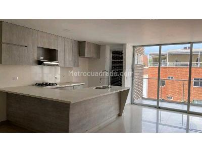 Apartamento de 3 alcobas en venta en Simon Bolivar En La Comuna 12 De Medellin, Medellín, 97 m² · foto 1 de 18