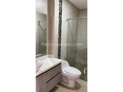 Apartamento de 3 alcobas en venta en Simon Bolivar En La Comuna 12 De Medellin, Medellín, 97 m² · foto 7 de 18