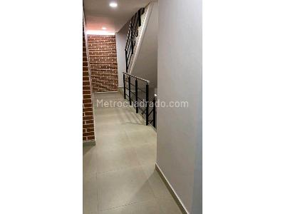 Apartamento de 3 alcobas en venta en Simon Bolivar En La Comuna 12 De Medellin, Medellín, 97 m² · foto 14 de 18