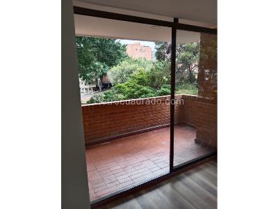 Apartamento de 3 alcobas en venta en Laureles En La Comuna 11 De Medellin, Medellín, 147 m² · foto 4 de 20