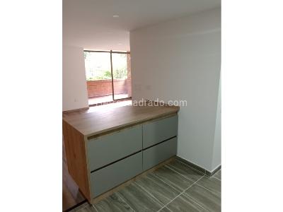 Apartamento de 3 alcobas en venta en Laureles En La Comuna 11 De Medellin, Medellín, 147 m² · foto 7 de 20