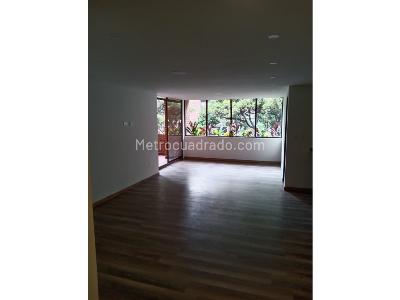 Apartamento de 3 alcobas en venta en Laureles En La Comuna 11 De Medellin, Medellín, 147 m² · foto 9 de 20