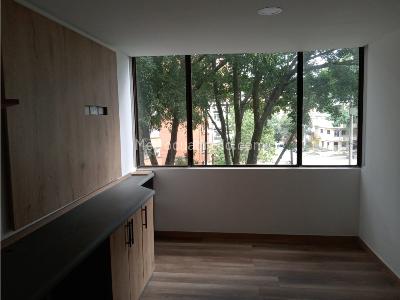 Apartamento de 3 alcobas en venta en Laureles En La Comuna 11 De Medellin, Medellín, 147 m² · foto 13 de 20