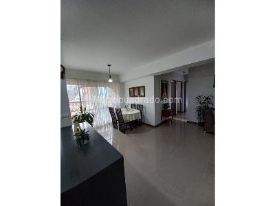 Apartamento de 3 alcobas en venta en Asdesillas, Sabaneta, 72 m² · foto 2 de 13