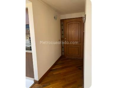 Apartaestudio en venta en El Poblado Provenza, Medellín, 74 m² · foto 3 de 20