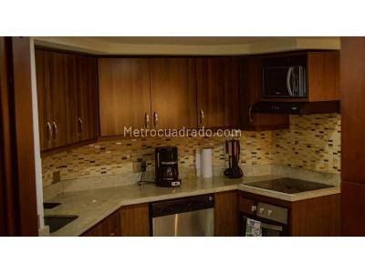 Apartaestudio en venta en El Poblado Provenza, Medellín, 74 m² · foto 7 de 20