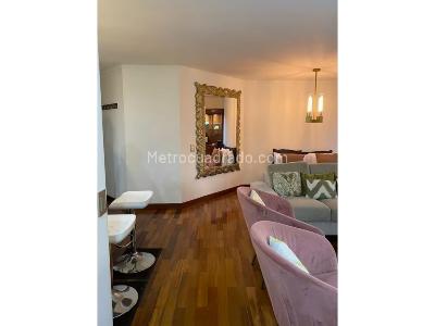 Apartaestudio en venta en El Poblado Provenza, Medellín, 74 m² · foto 16 de 20