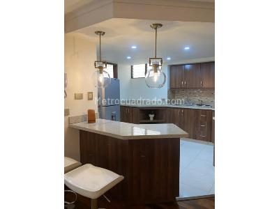 Apartaestudio en venta en El Poblado Provenza, Medellín, 74 m² · foto 19 de 20