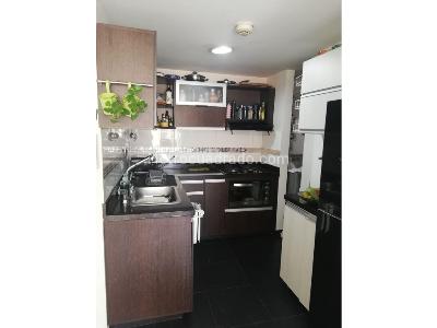 Apartamento de 2 alcobas en venta en El Dorado, Envigado, 68 m² · foto 12 de 14