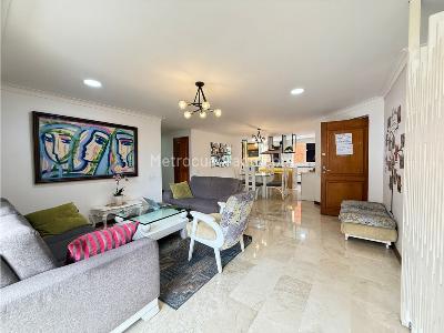 Apartamento de 4 alcobas en venta en Lorena, Medellín, 163 m² · foto 8 de 20