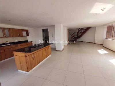 Apartamento en venta en Aves Maria, Sabaneta · foto 5 de 16