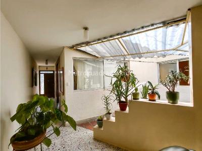 Casa de 5 alcobas en venta en Belen Rosales, Medellín, 154 m² · foto 8 de 20