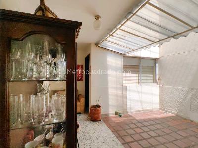 Casa de 5 alcobas en venta en Belen Rosales, Medellín, 154 m² · foto 17 de 20