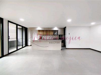 Apartamento de 3 alcobas en venta en Laureles, Medellín, 155 m² · foto 3 de 17