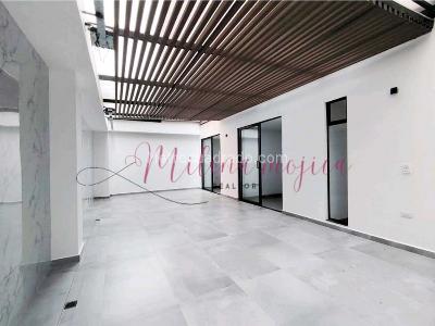 Apartamento de 3 alcobas en venta en Laureles, Medellín, 155 m² · foto 17 de 17