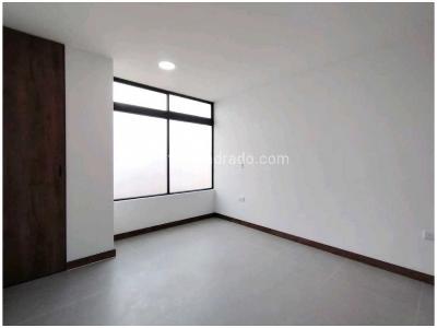 Apartamento de 2 alcobas en venta en Laureles, Medellín, 84 m² · foto 14 de 20