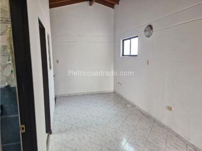 Casa de 3 alcobas en venta en La Matea, Medellín, 73 m² · foto 10 de 20