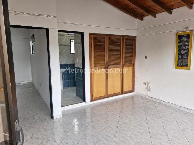 Casa de 3 alcobas en venta en La Matea, Medellín, 73 m² · foto 14 de 20
