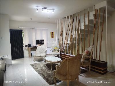 Casa de 5 alcobas en venta en Laureles, Medellín, 350 m² · foto 2 de 20