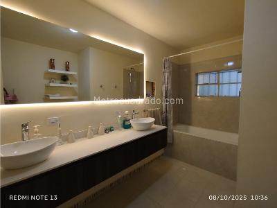 Casa de 5 alcobas en venta en Laureles, Medellín, 350 m² · foto 12 de 20