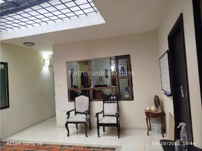 Casa de 5 alcobas en venta en Laureles, Medellín, 350 m² · foto 16 de 20